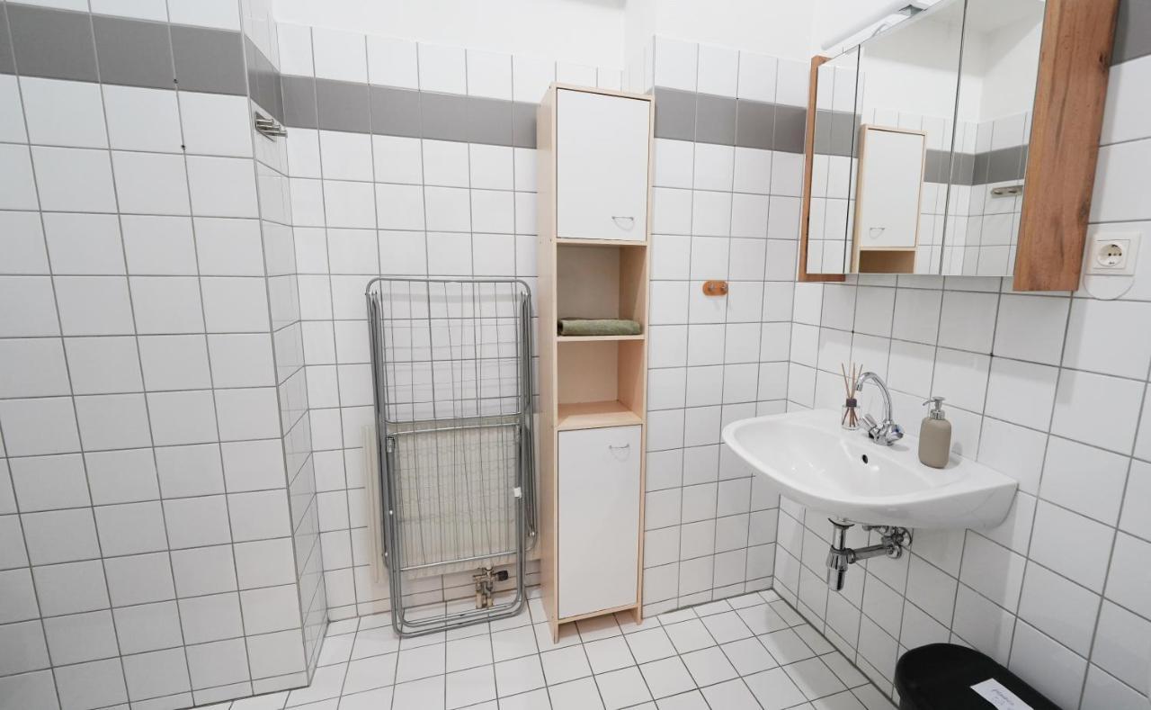 Cozynite Premium Apartment Hernals 1 Vienna Exterior photo